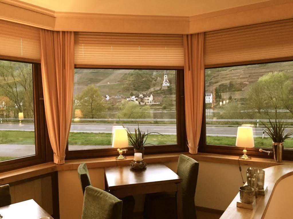 Hotel-Restaurant Peifer Brodenbach Eksteriør bilde